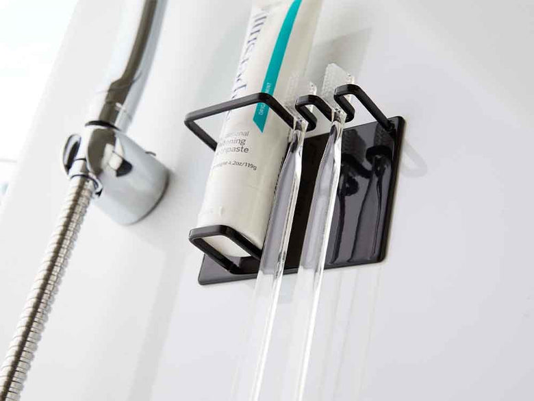 タワーのマグネット式バスルームトゥースブラシホルダー