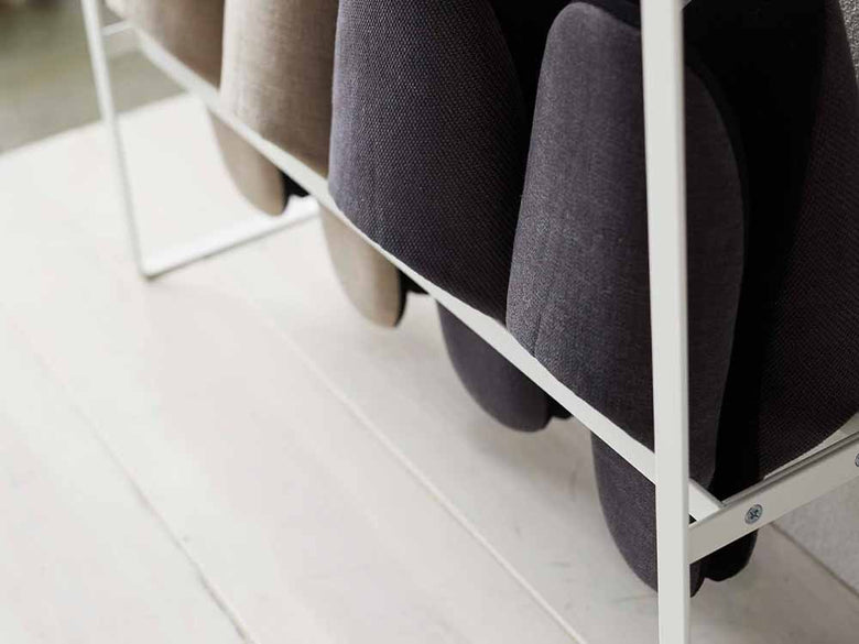 Yamazakiタワーの天板付きスリッパラック