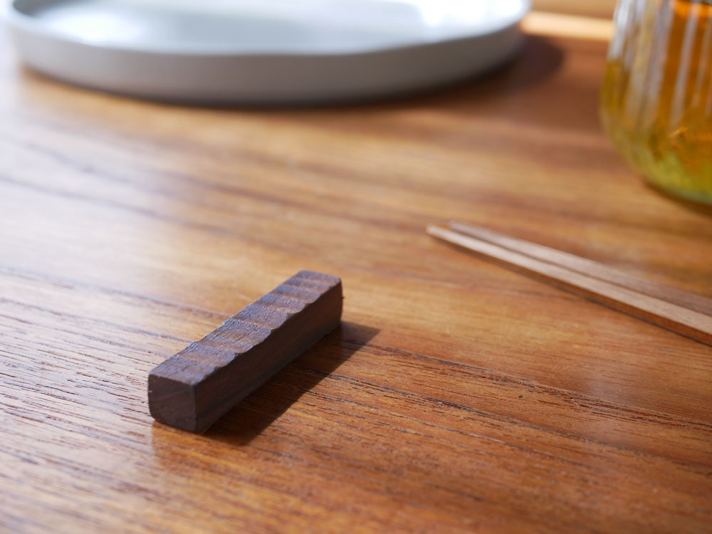 Hinata Life製ウォルナット箸置きしのぎ