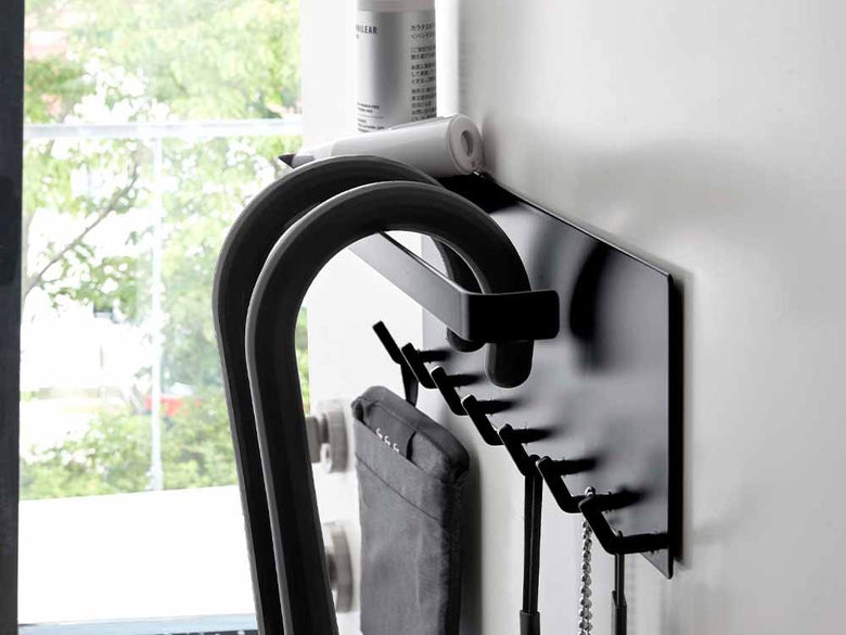 トレー付き銀色マグネット傘立て