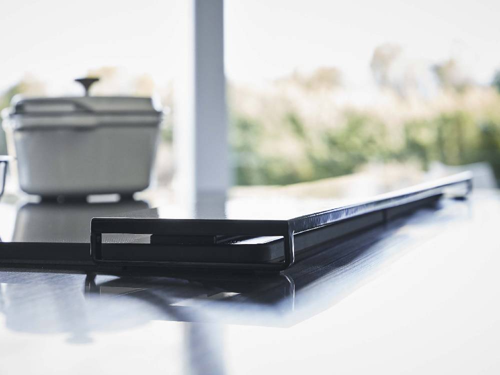 タワー排気口カバー 銀色スチール製フラットタイプ