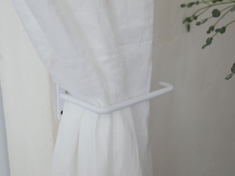 POSH LIVINGの白色マルチハンガー