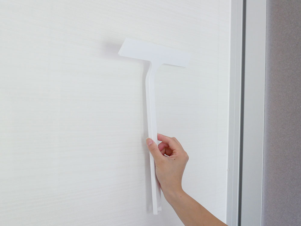 タワーのマグネット水切りワイパー設置例