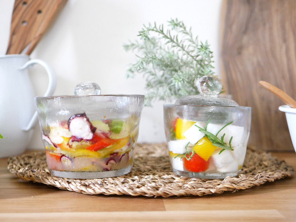 KINTOのソーダガラス浅漬け鉢