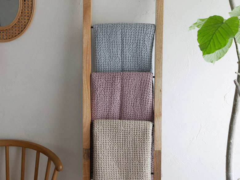 Magic Linenのワッフル柄ブランケット