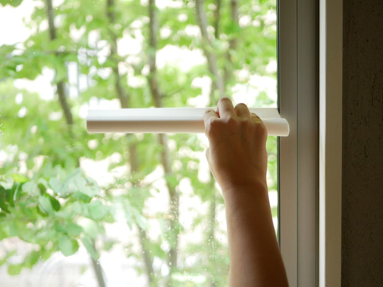 tidyブランドのシリコンゴム製スキージー