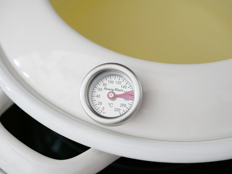 富士ホーロー製エナメル鋼板天ぷら鍋