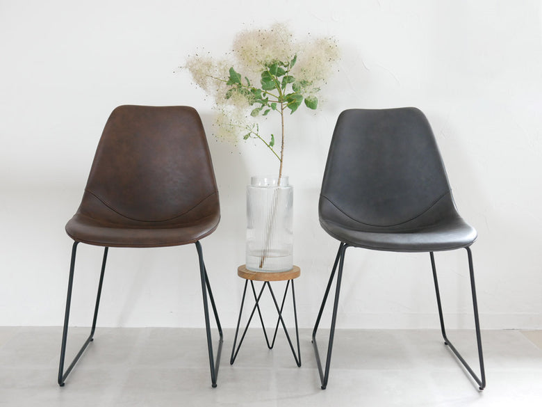 スチールとPU素材のアデペシュPUNISHチェア