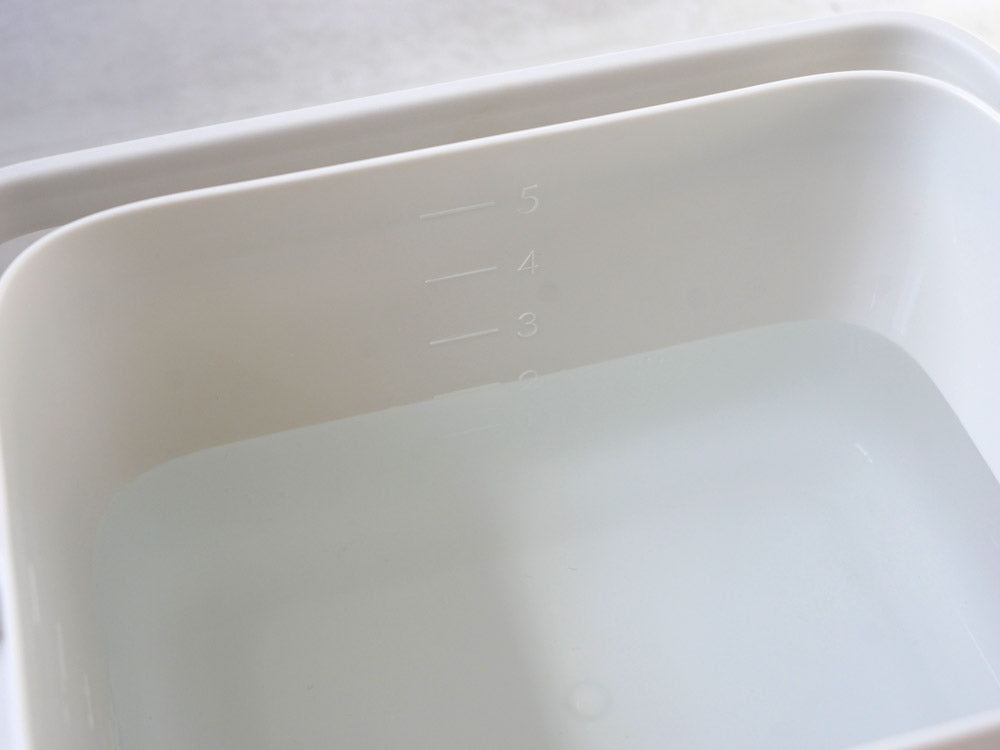 MARNA製ポリプロピレンバケツ、容量5L