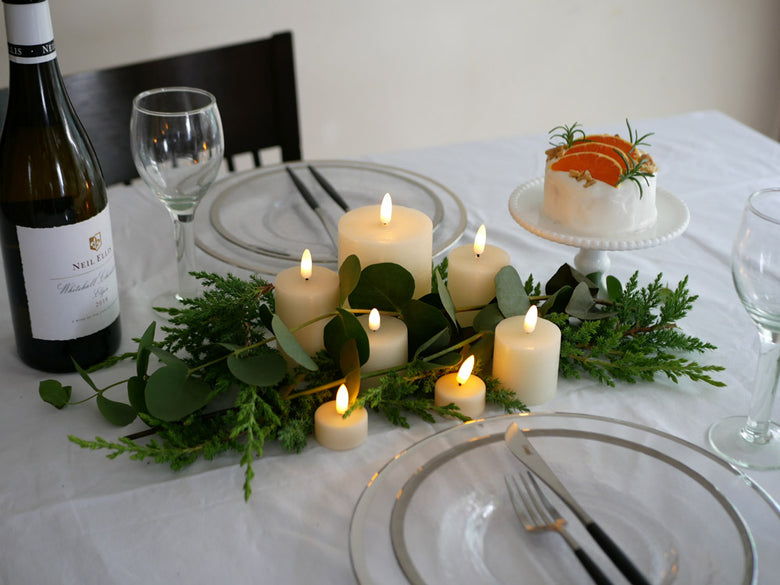 Horn Pleaseホーンプリーズ製LEDライトキャンドル。プラスチック製で様々なサイズが並ぶデザインボックス入りの商品画像