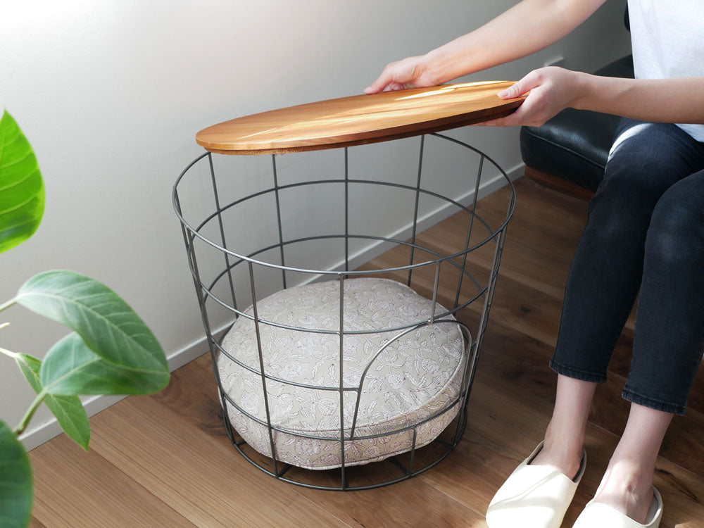 Horn Please MADEの木と鉄製バスケットテーブル