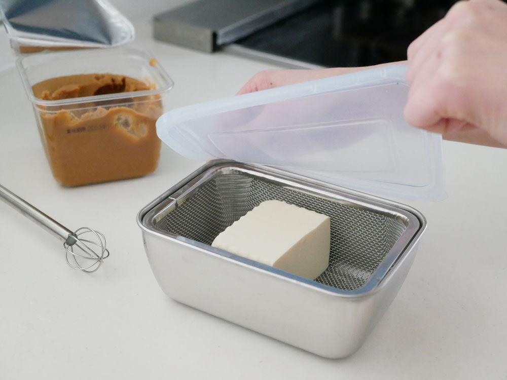 シリコンフタ付きステンレス角バットとザルセット