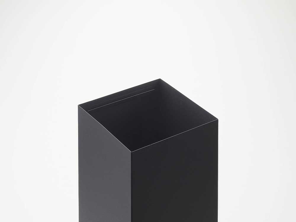 YAMAZAKI/Rinのスチールと木製トラッシュカン