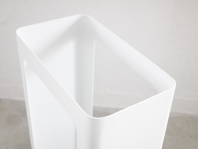 YAMAZAKIタワーのスリムデザインかさたて