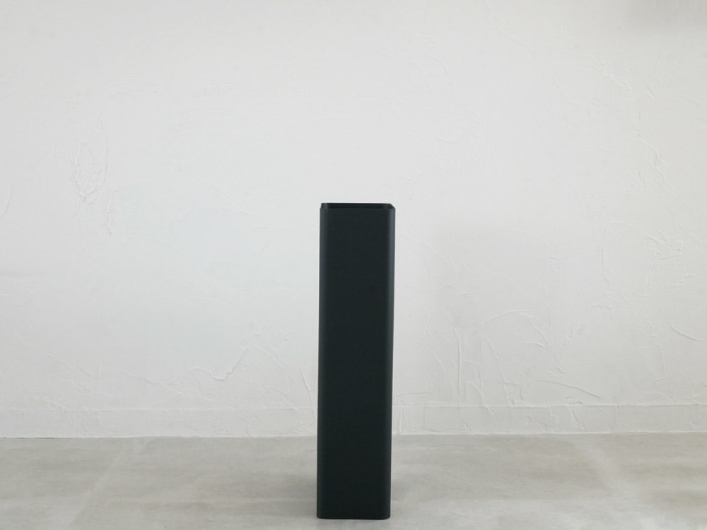 スリムな円柱型かさたて