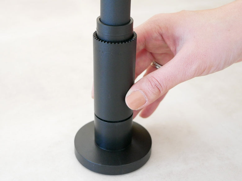 プラスチック製のパイプと光学機器