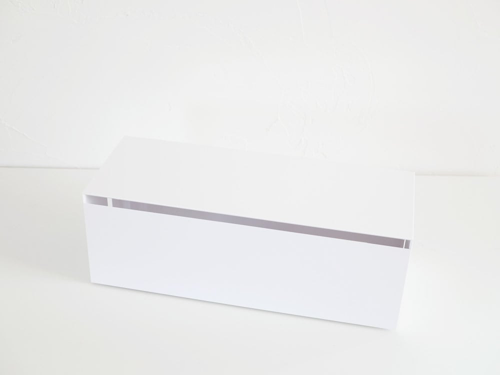 YAMAZAKIスマートテレビ裏ケーブルボックス