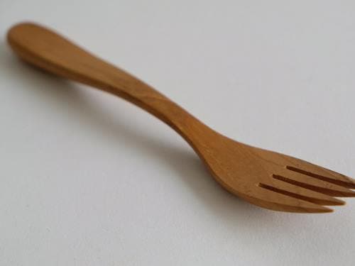 ホーンプリーズのティークウッド製カトラリーセット