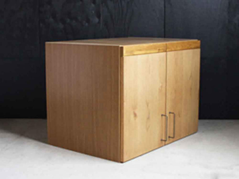 オーク無垢のワードローブトップボックス、木製シェルフ付き