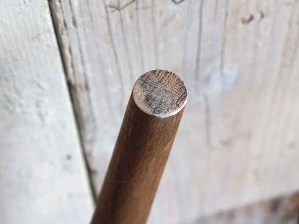 アデペシュソルムダイニングチェアの木製椅子