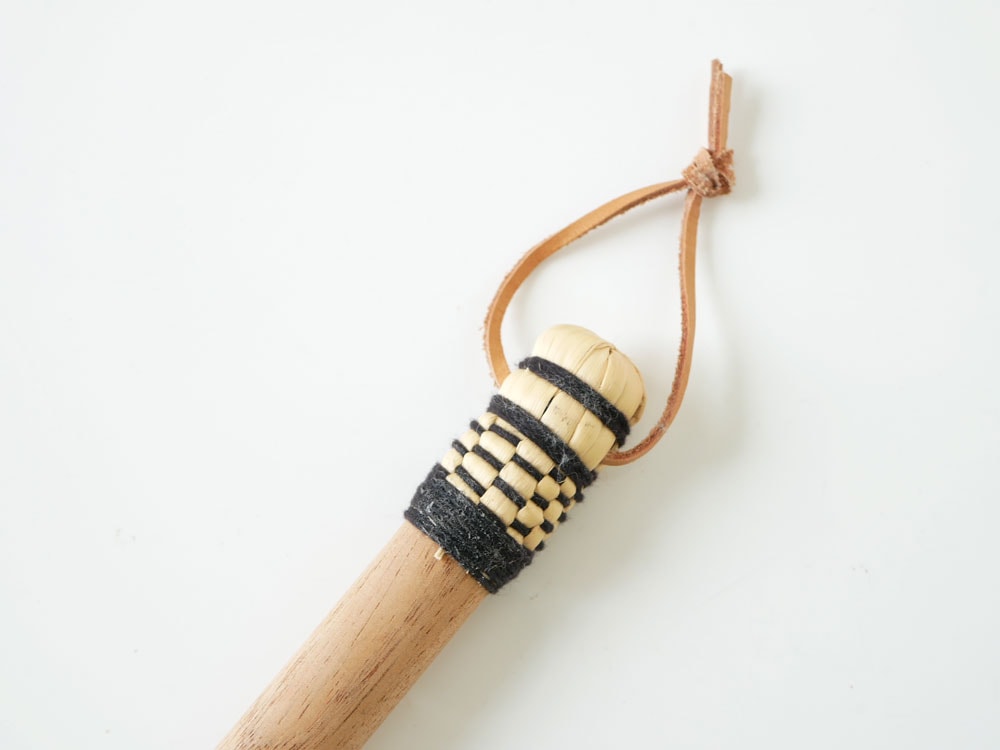 木とロープで作られたPOSHLIVING ブルーム