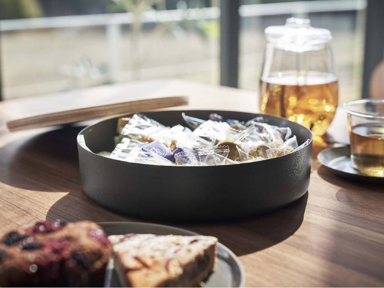 RINの蓋付きラウンドスチール収納ケース