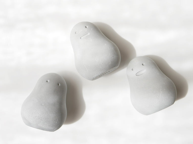 soilフレッシェン消臭剤、珪藻土と炭使用の容器