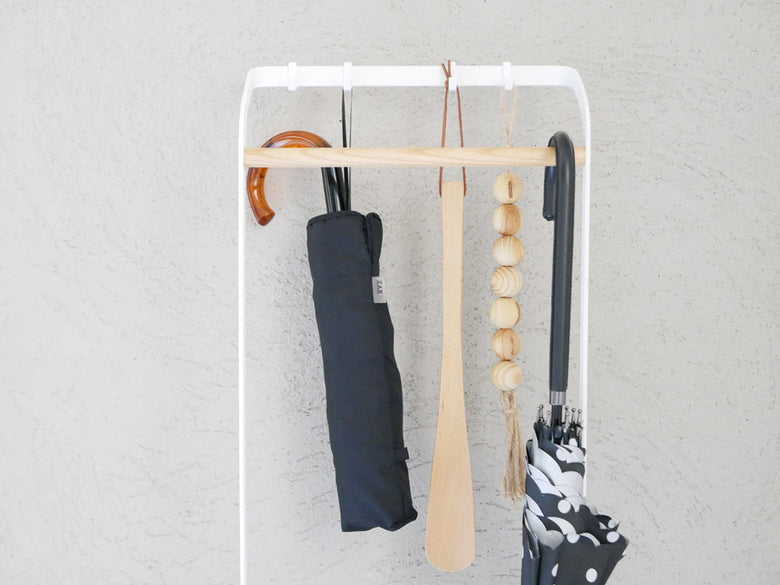 ヤマザキのタワー型引っ掛けアンブレラスタンド