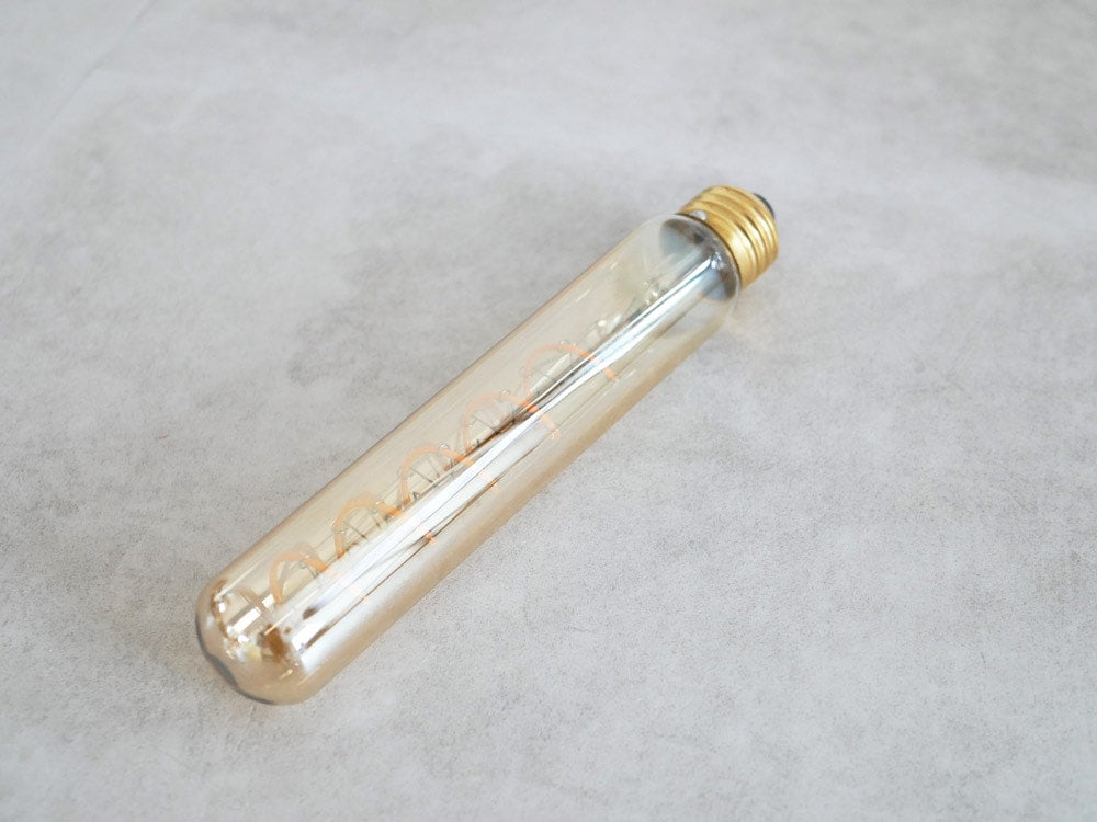 ビンテージフィラメントのLEDスワン電球