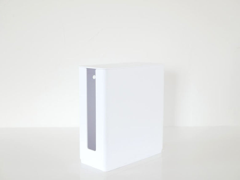 ヤマザキのスリム蓋付きルーター収納ケース