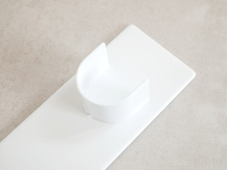 YAMAZAKI白色マグネットバスルーム物干しホルダー2個組