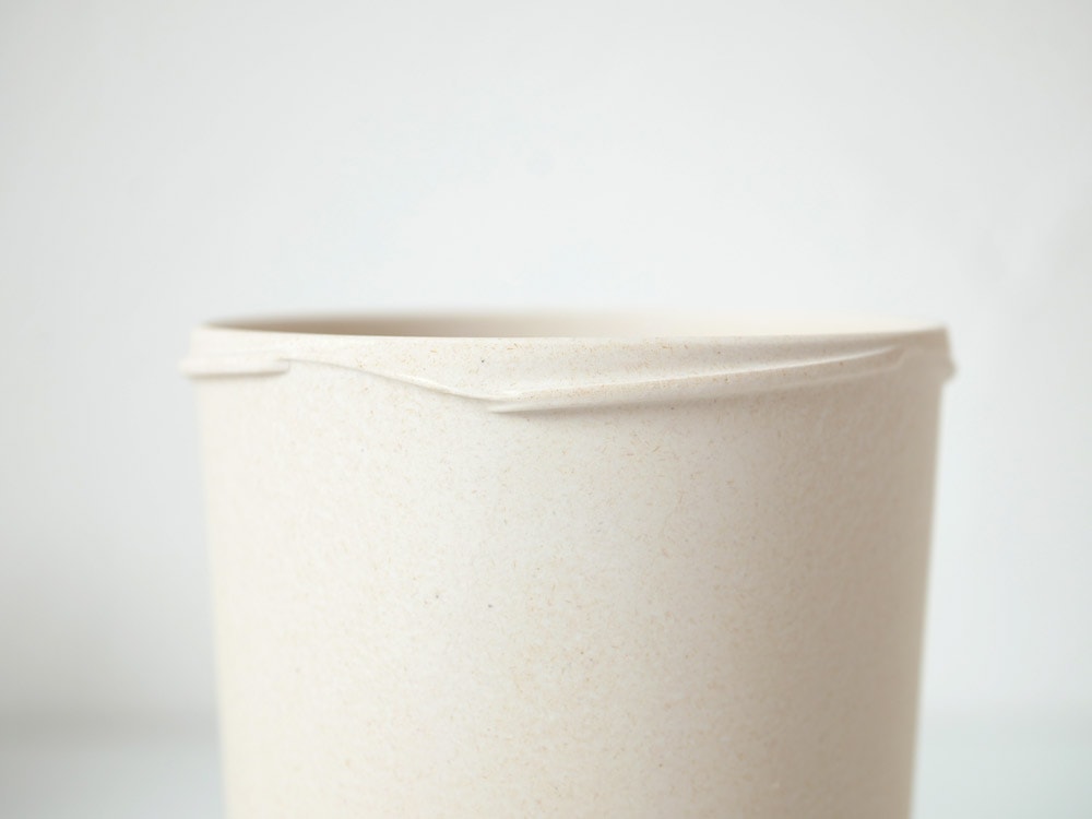 ホーンプリーズのエコキャニスター、アイボリー色、1200mlのプラスチック製