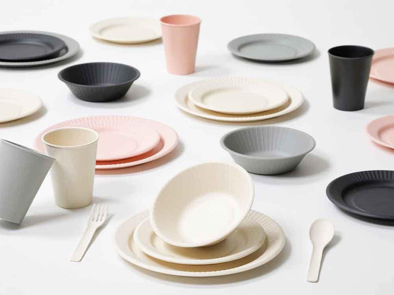 ピンク色のイデアコバンブーカトラリー2+2点セット