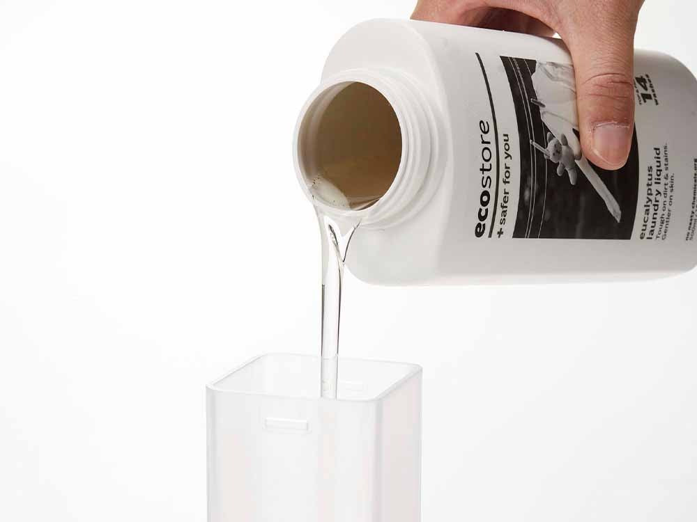 Yamazaki/Plateの片手操作フィルムフックディスペンサー