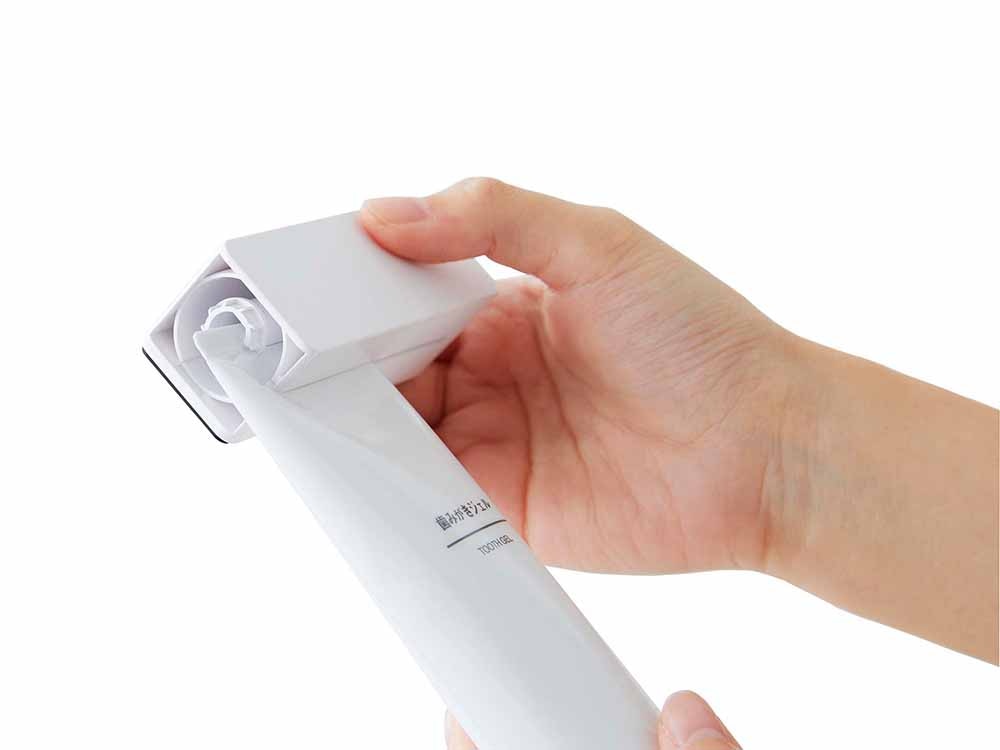 ヤマザキタワーマグネット歯磨きチューブホルダー