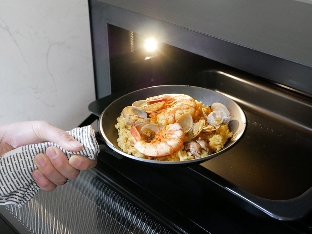 あやせものづくり研究会のガス・IH対応鉄製テツパン