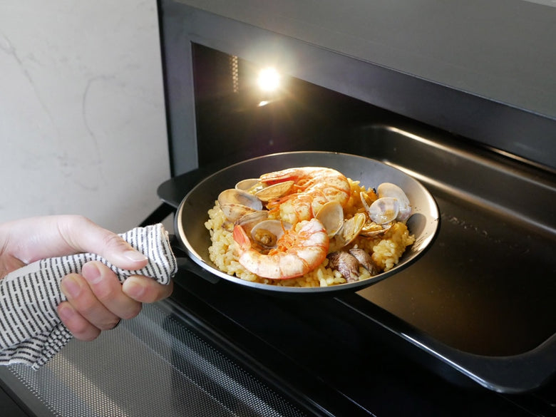 あやせものづくり研究会のガス・IH対応鉄製テツパン