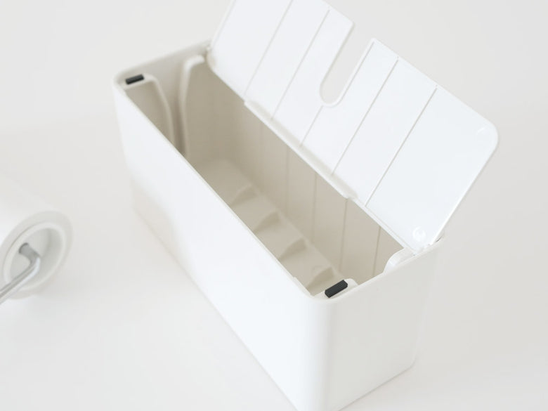 マーナのコロコロクリーナー本体