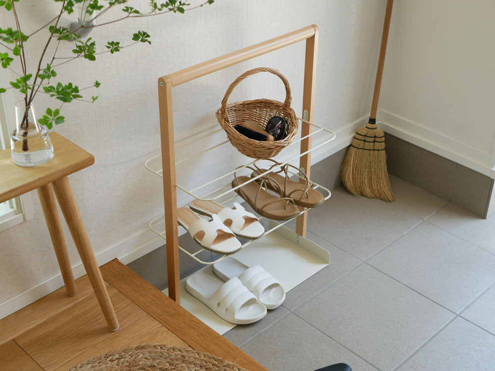 Mashリヴ製アンブレラハンガー、天然木とスチール