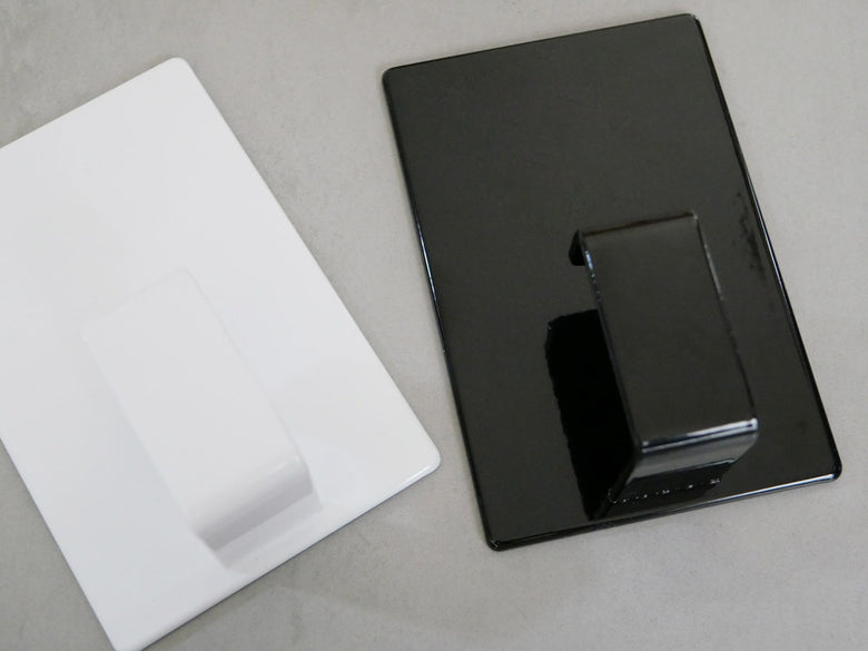 マグネット付きタワーランドリーバスケットホルダー