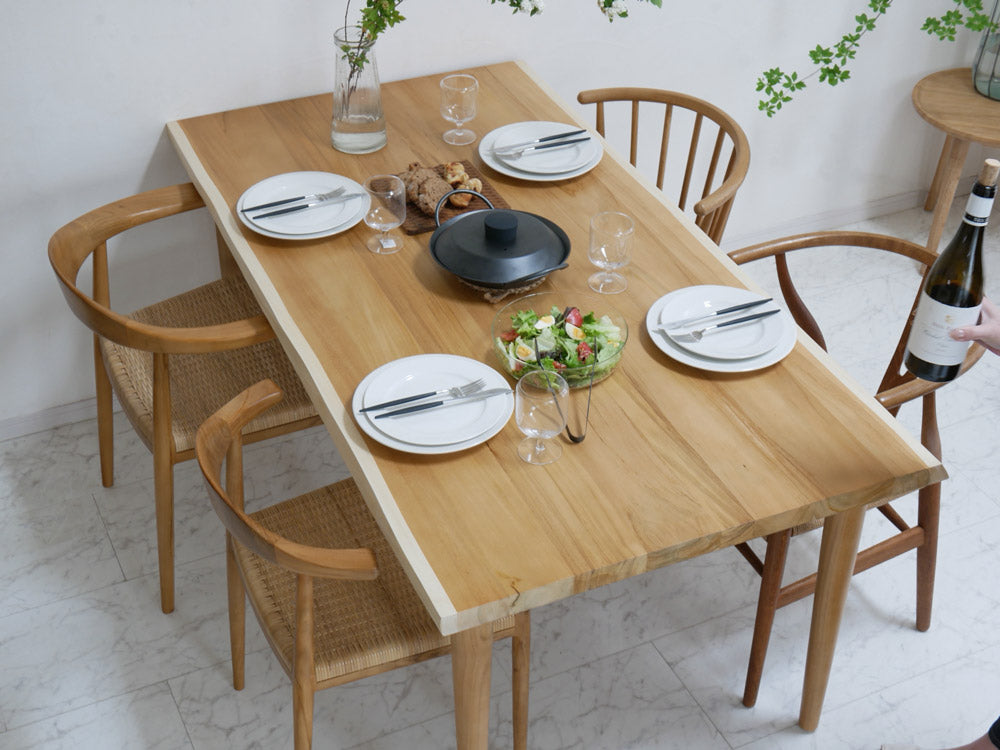 サンフラワーラタン製IDENTITYチークダイニングテーブル160cm