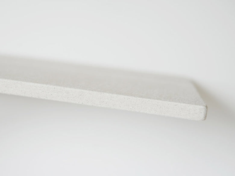 シルバー色のsoil GEMドライングボードプランク