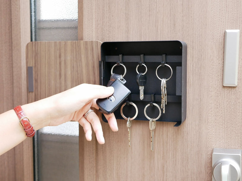 銀色の2段マグネットキーフック、鍵掛け用