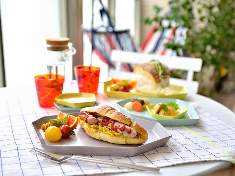 朝食が盛られたideacoシマモリプレート