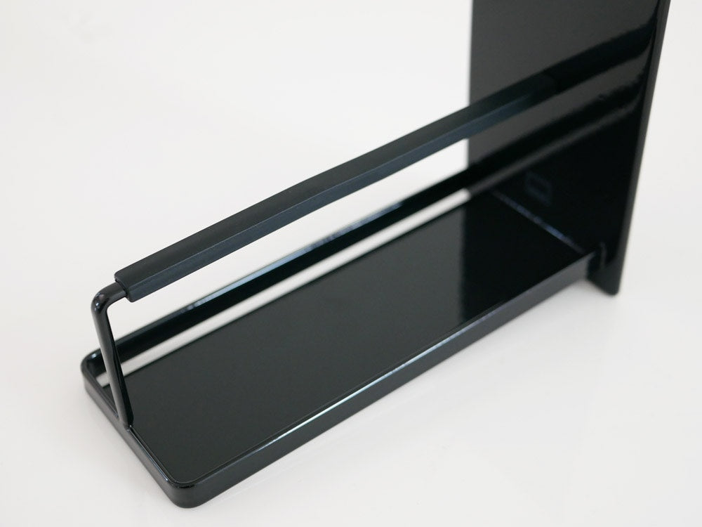 YAMAZAKIタワーのマグネット式バスルームスマホスタンド