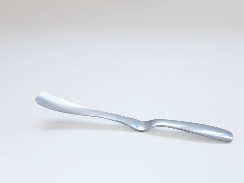 オークスのテーブルを汚さないジャムヘラスプーン