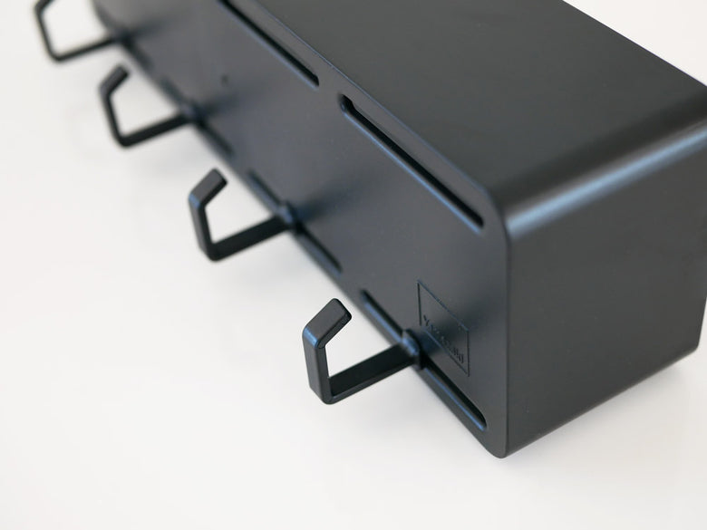 YAMAZAKI/towerのプラスチック製マグネットストレージラック