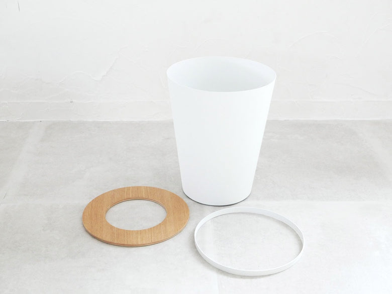 ヤマザキ/リンのスチールと木製トラッシュカン