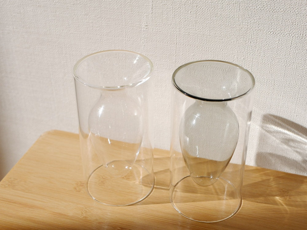 POSH LIVINGの透明なガラス製フロートベース、直径8cm高さ15cmのシリンダー型デザイン