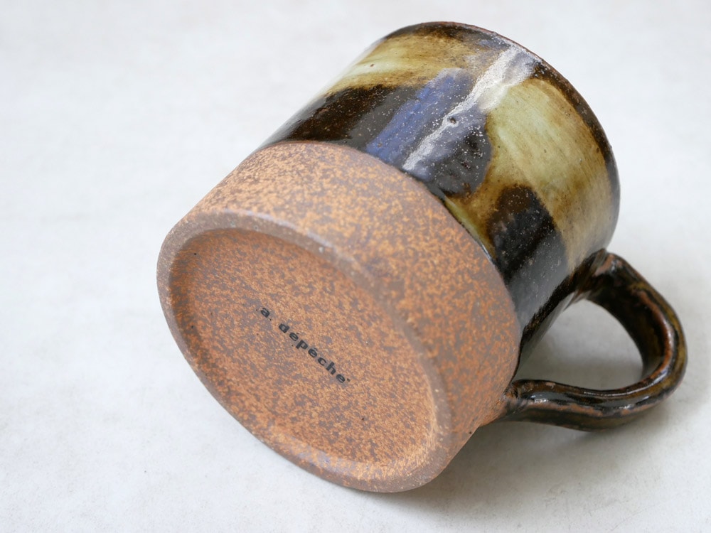 adepecheアデペシュの240ml美濃焼マグカップ